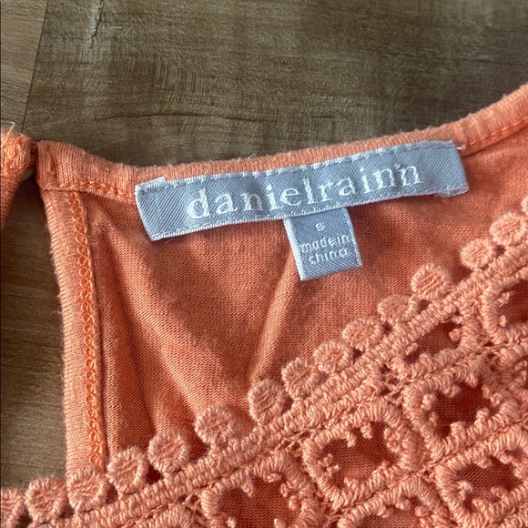 Daniel Rainn Crochet Accent Blouse - Picture 2 of 6